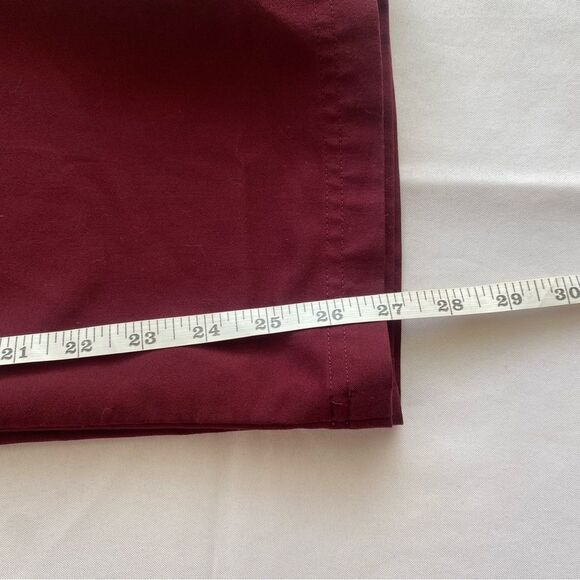 FIGS Men's Burgundy Cairo Cargo Scrub Pants Size Medium Short - Picture 16 of 16